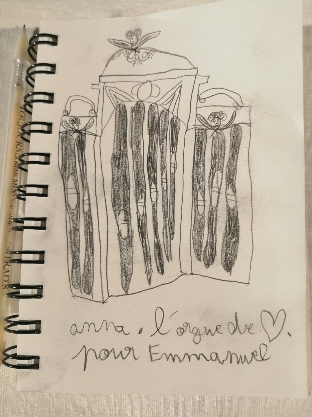 Dessin de l'orgue par Anna